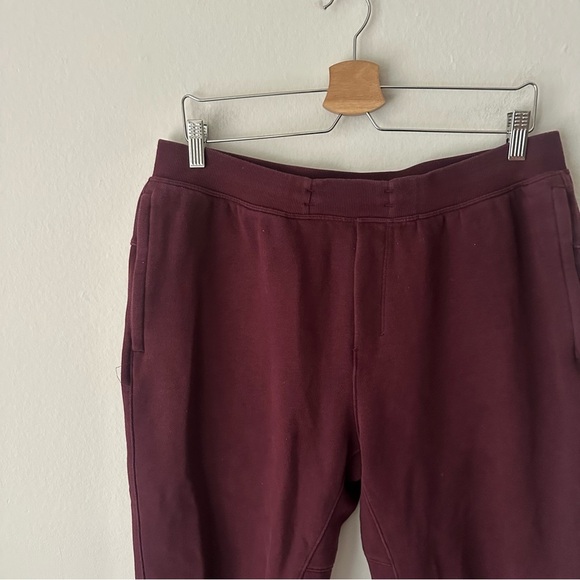 Lululemon Cropped Sweatpants in Burgundy XL - Picture 2 of 11